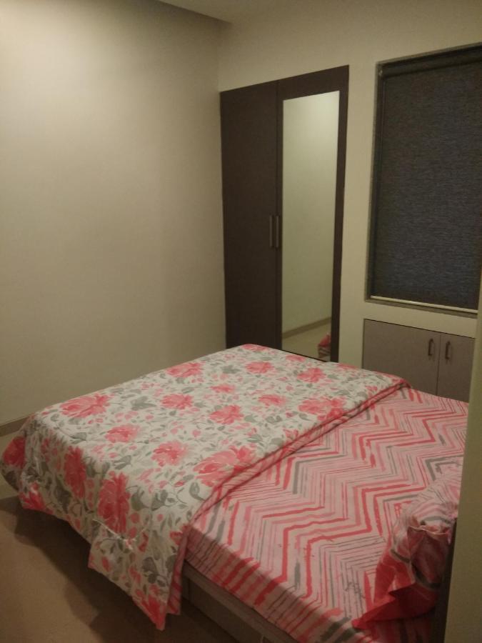 Parishreya Holiday Home Lonavala Eksteriør billede